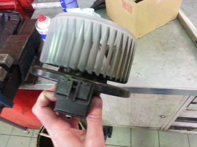 20130423_123419.jpg