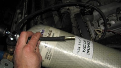 воздух-25 кг на выходе,из колодца,после обработки дрелью выдувает абсолютно весь КАЛ