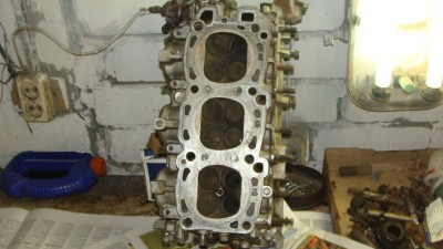 ГБЦ с клапанами 6 т.р за шт (левая,правая)