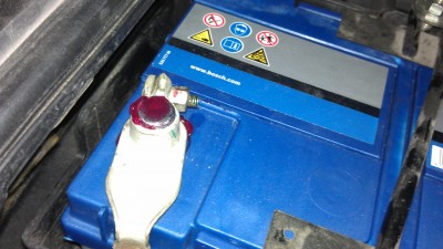 IMAG0656.jpg (1.06 МБ) 458 просмотров Клеммы очищены и замазаны))