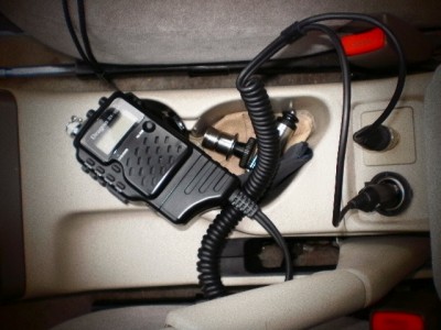 подключение.JPG (80.13 КБ) 2281 просмотр Подключаем рацию через "каблучек" из комплекта.