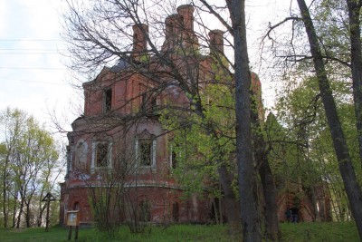 Церковь в на территории усадьбы Шереметьевых (Новодугинский район)