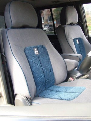 Mitsubishi-Pajero2-front.jpg