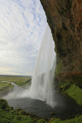вода