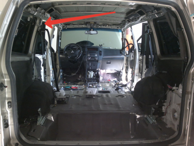 shumoizolyaciya-mitsubishi-pajero-iv-15.png
