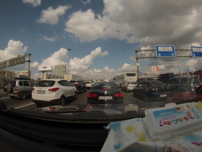 IMG_7896.JPG (1.18 МБ) 12729 просмотров ох уж эта Ярославка.. почему все эти люди не работают?!