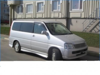 21_Honda_Stepwgn.jpg