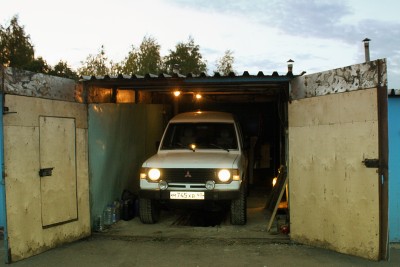 garage_dusk.jpg