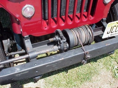 hand-winch-on-a-jeep.jpg