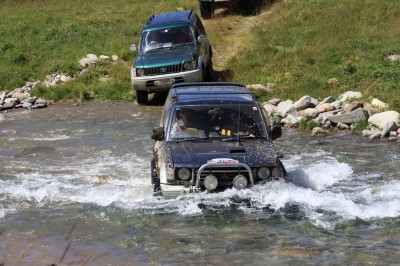 IMG_2718.JPG (968.29 КБ) 2306 просмотров Ущелье Каркара, дорога к альп лагерю Акколь