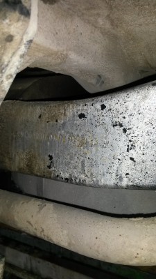 я правда лезвием от канц. ножа срезал этот слой, что тоже не правильно.