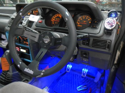 Momo Pajero.jpg