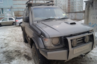 вид спереди