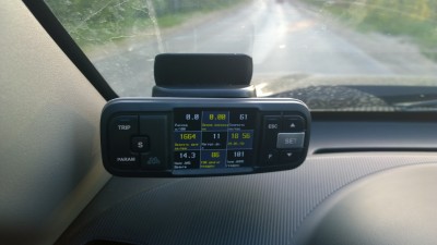 WP_20150529_18_57_47_Pro.jpg (1.05 МБ) 826 просмотров Выбрался на трассу, обратите внимание на скорость. Еду не тороплюсь, скорость максимум 110, без резких ускорений.