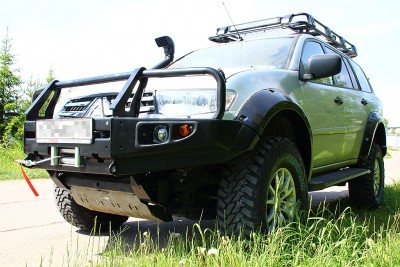 Mitsubishi_0132.jpg