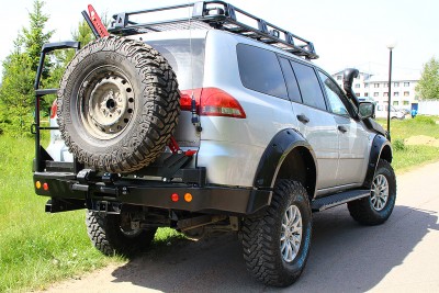 Mitsubishi_0144.jpg