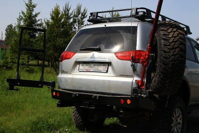 Mitsubishi_0153.jpg