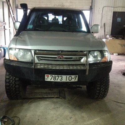 Добавляем переднюю трубу...