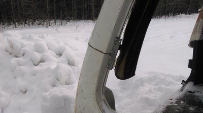 Распилено, но свинчено с соблюдением зазоров.