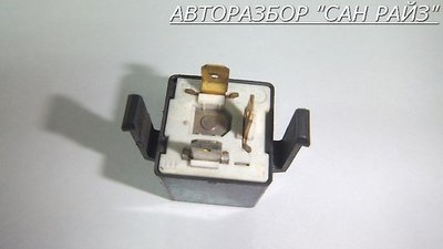 MR252921 MR563835
