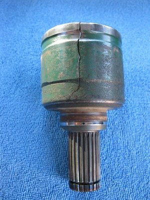 7b61077f8956.jpg (71.46 КБ) 307 просмотров Корпус тупо лопается