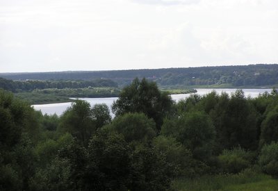 Фото из окна бытовки.