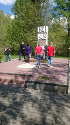 image-e2c106ba5290182c058c324d12a4bc2917c8835b69d888131b58f90e86c33717-V.jpg