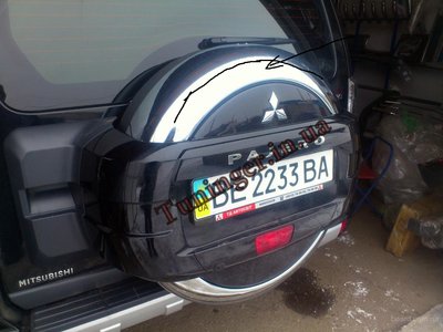 1-hrom-chehol-na-zapasnoe-koleso-mitsubishi-pajero.jpg