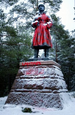 CCYOTN6FIR8.jpg