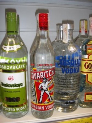 Найденная в местном магазине водка &quot;Товарищ&quot; существенно укрепила уверенность в собственных силах :)