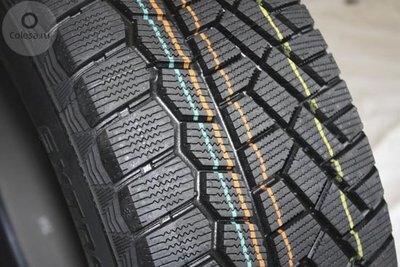 la-presse-winter-205-55r16-2012-tire6.jpg