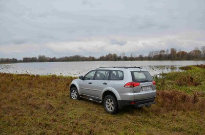 приехал к озеру