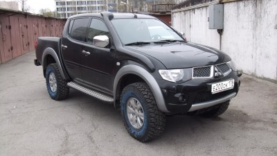 L200.JPG