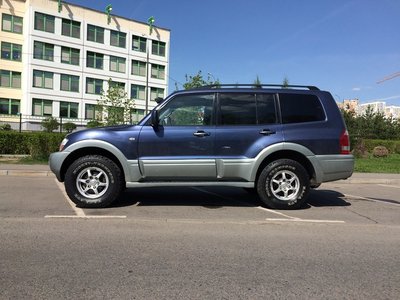 9694296s-960.jpg