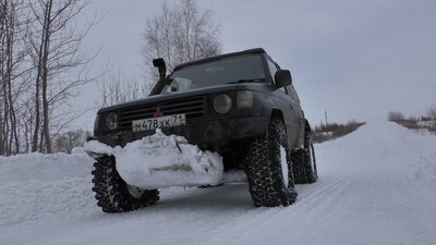 S1220022m.jpg
