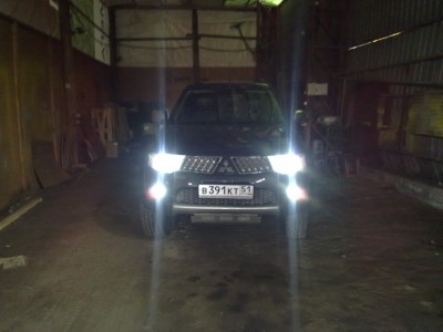 21052011057.jpg (445.49 КБ) 3370 просмотров со штатным ксеноном