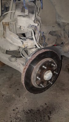 не снимающиеся передние тормозные диски