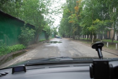 Разворачивающаяся машина метрах в 70