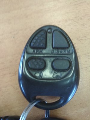 IMG_20180831_124536.jpg (1.06 МБ) 10483 просмотра Пока пульт от сигнализации, пульт подогревателя чуть позже, до машины дойти надо