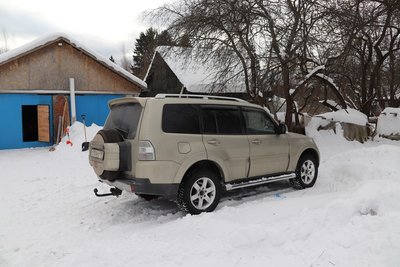 Рядом с коротышем