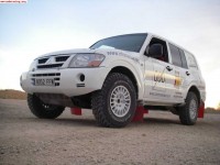 mitsubisi-montero-32-did-dakar-2007_2.jpg
