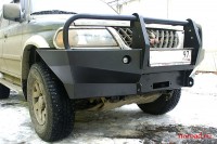 mitsubishi-pajero-sport-01.jpg