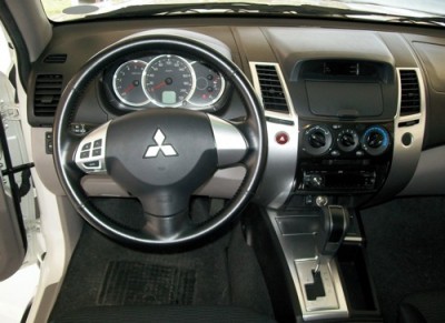 2009-Mitsubishi-Montero-Sport-GLS-drivers-position.jpg