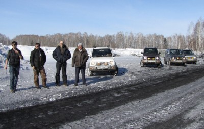 на солнышке было реально жарко, кое кто даже разделся