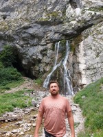 гегский водопад.jpg