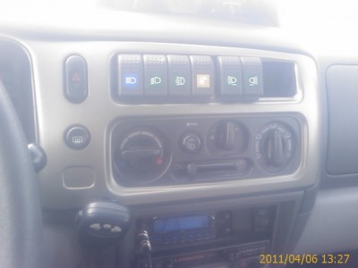 201104061327_201.jpg