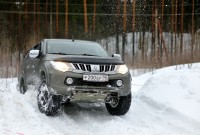 P4K8v53EB48.jpg
