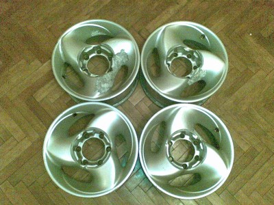 29092011988.jpg