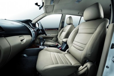 Mitsubishi-Pajero-Sport-VGT-138.jpg