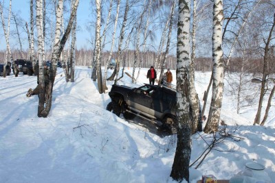 МОНСТРВЫБРАЛСЕБЕДРУГУЮГОРУ